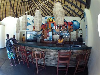 Adventure Lodge วิกตอเรียฟอลส์ ภายนอก รูปภาพ